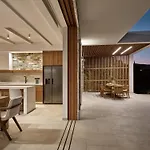 Villa Thesan *