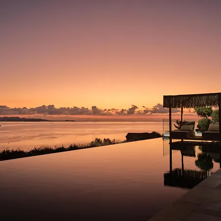 Thesan Villa