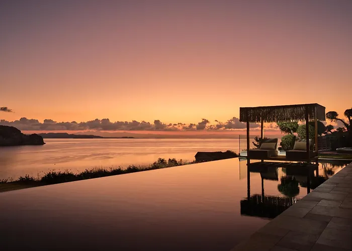 Thesan Villa